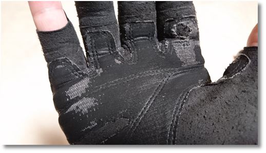 28������̃O���[�u