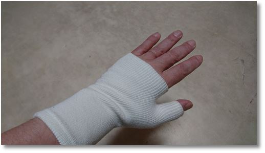 手首サポーター