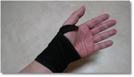 手首サポーター