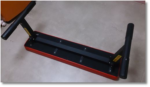 �t���b�g�x���`�̗��r�̉���